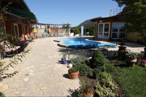 Gasthaus Joo-Wellness Pension Rábapaty 外观 照片